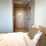 3 Budget Hotel apartamentowy