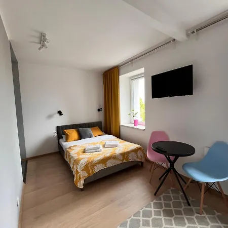 3 Budget מלון דירות 3*