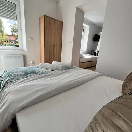 מלון דירות 3 Budget 3*