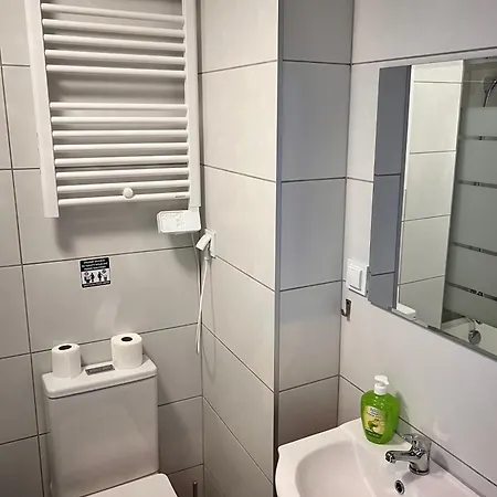 3 Budget Apart Otel Zgorzelec