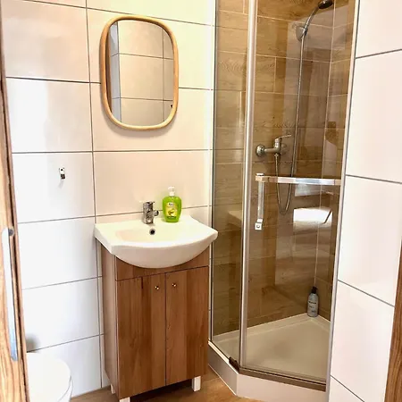 3 Budget Apartahotel 3*